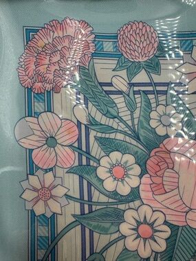 New Vintage Hermes Paris Silk Scarf Jeux de Paille 35” Square Floral France